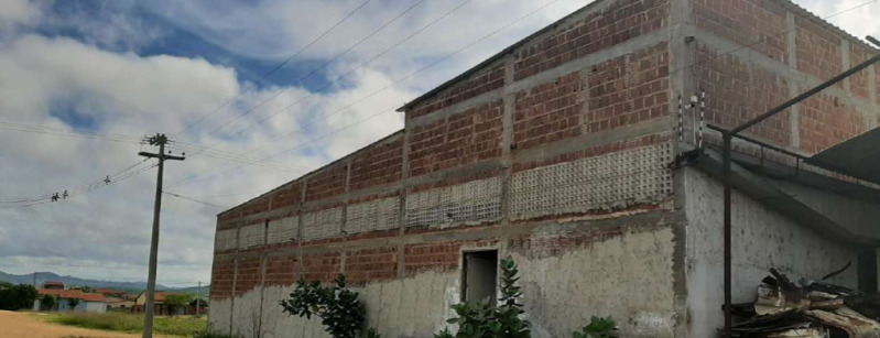 LOTE 001 Galpão, terreno c/ 1075m², Rua Pedro Cândido de Macedo, 1084, Parelhas/RN, localizado em Parelhas - RN