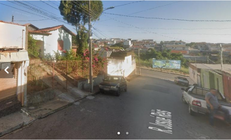 Casa N. 95, Rua Josué Reis, Parque BOA VISTA, VARGINHA/MG - leilão judicial - Varginha MG - lance mínimo R$ 290.000