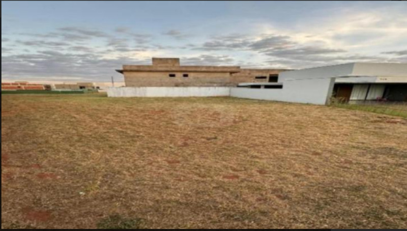 Lote de terreno urbano n. 01 da quadra "C", loteamento Recanto Montês, Aiuruoca/MG - leilão judicial - Aiuruoca MG - lance mínimo R$ 100.000