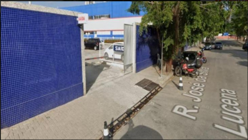 Recife/PE - ATUALMENTE OCUPAM A ÁREA DO ESTACIONAMENTO DE VE - leilão judicial - Recife PE - lance mínimo R$ 1.700.000